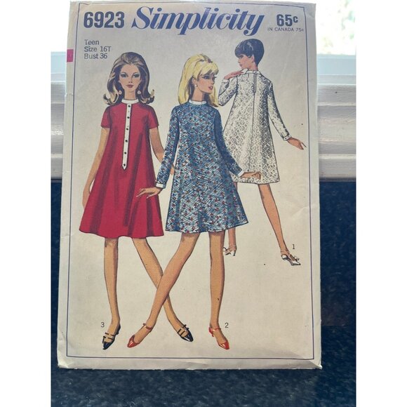 Vtg 1960's Simplicity 6923 Teen Size 16T Dress Pattern  Mini Tent Dress Pattern - Picture 1 of 3